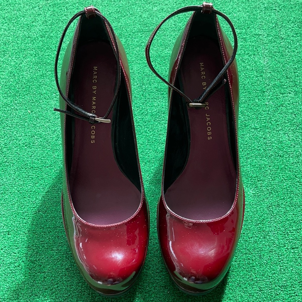 Marc by Marc Jacobs Wedge Mary Jane Shoes size 38.